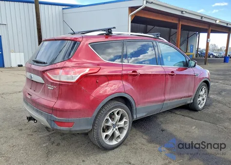 2015 Ford Escape Titanium z USA, uszkodzony, nr VIN 1FMCU9J98FUB81249